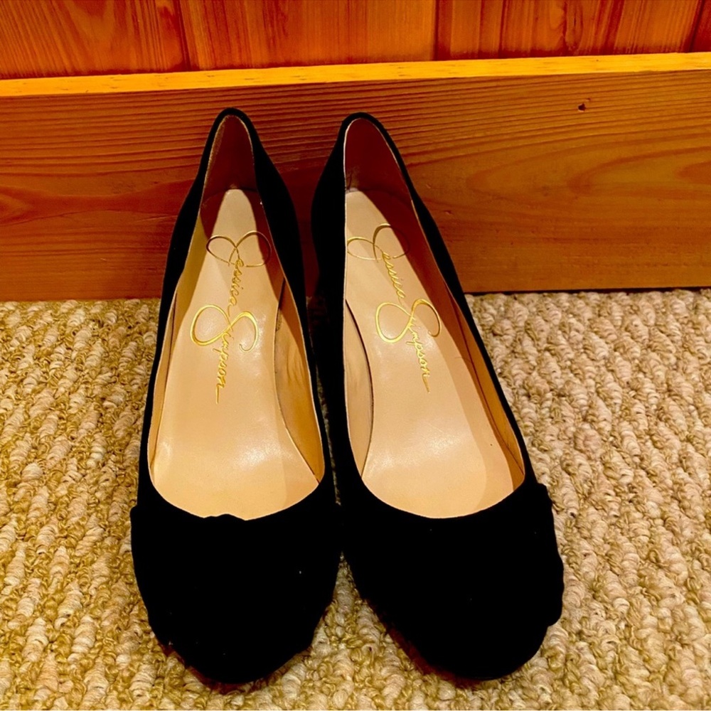Jessica Simpson Suede Wedges 7.5